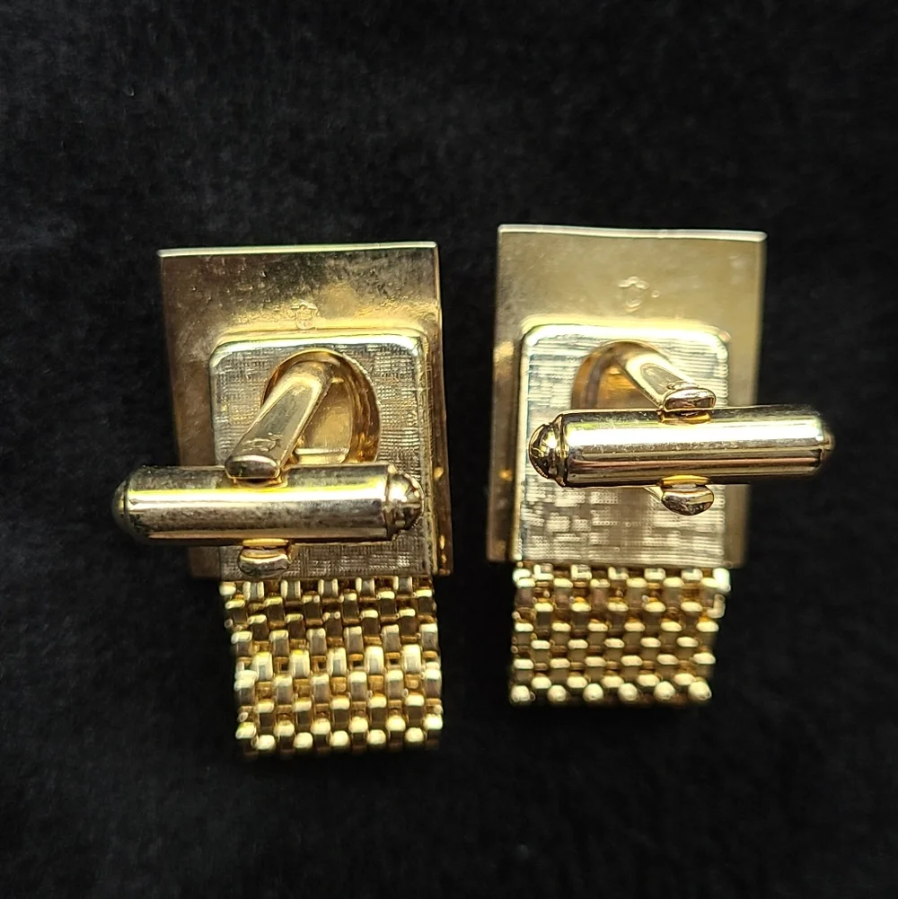Vintage Cameo Cufflink Set